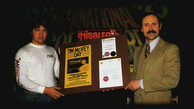 The first time McVey got over one billion points in Nibbler, via Gigazine.